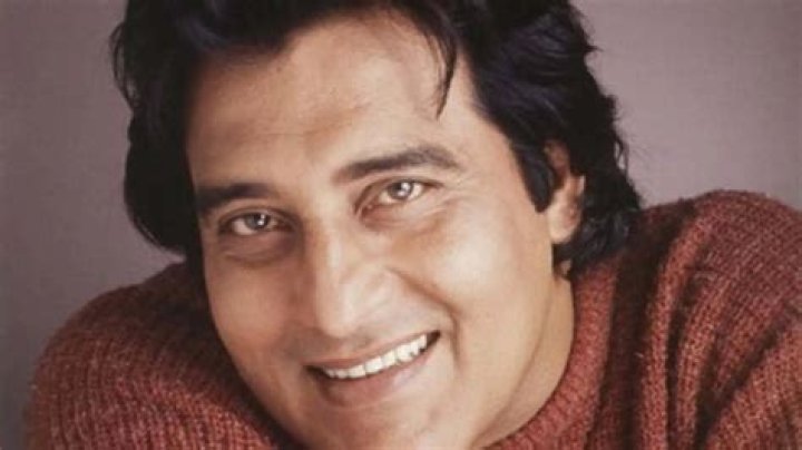 Vinod Khanna Net Worth, Age, Height, Bio, Birthday, Wiki!