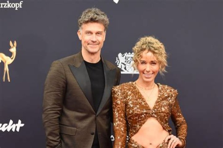 Fame | Wayne Carpendale net worth and salary income estimation Jan, 2024