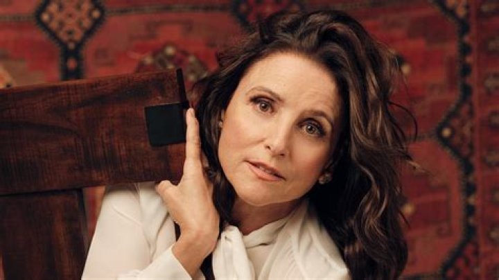 What is Julia Louis-Dreyfus’s Net Worth: Biography, Net Worth & More