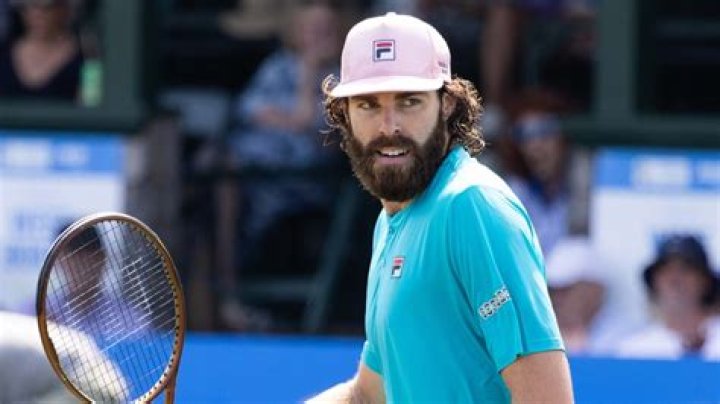 What Is Reilly Smith Net Worth?