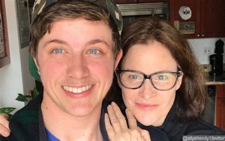 Who is Beckett Lansbury: Biography, Net Worth & More