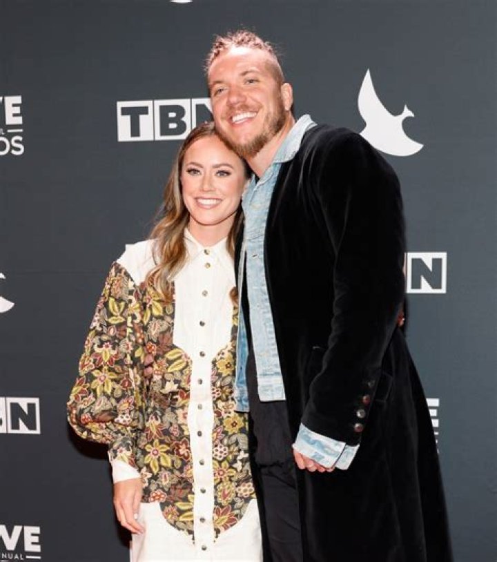 Who Is Brandon Flowers?, Age, Albums, Awards, Family, Social Media