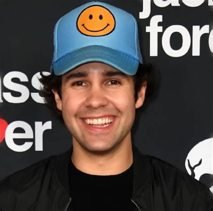 Who is David Dobrik: Biography,Net Worth & more