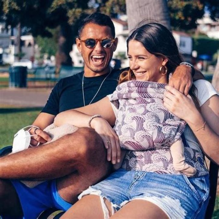 Who is Javier Hernandez’s wife, Sarah Kohan: Biography, Net Worth & more