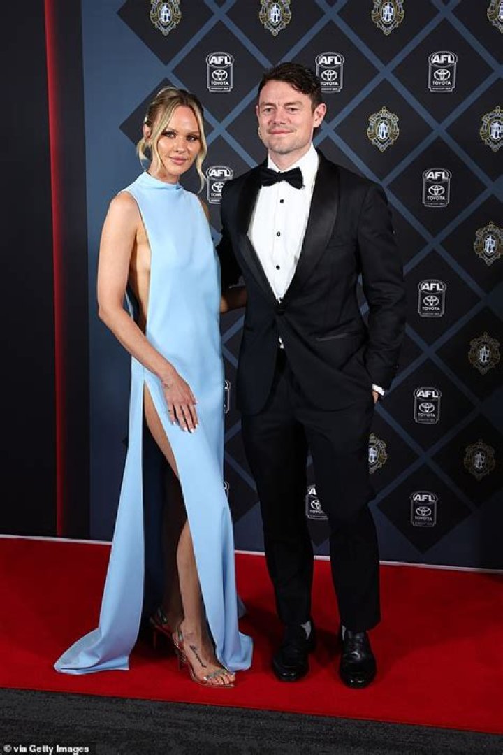 Who Is Jules Bass’ Wife?