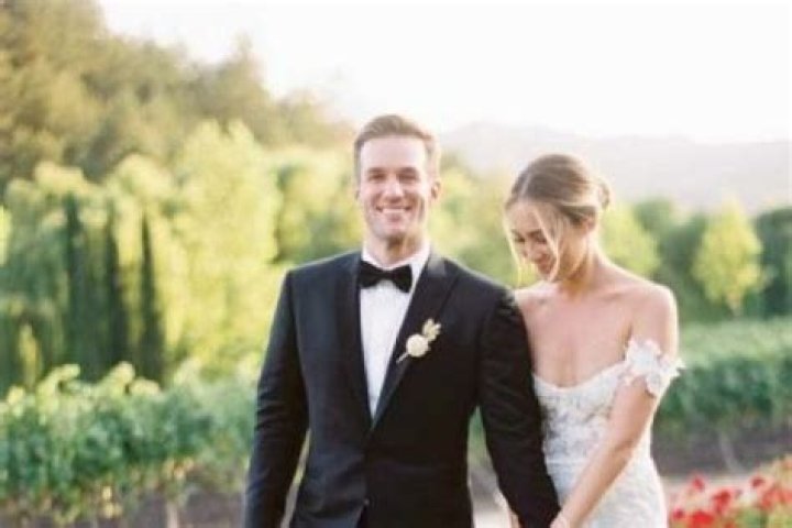 Who Is Molly McQueen? Meet Andy Favreau Wife: Married Life And Kids