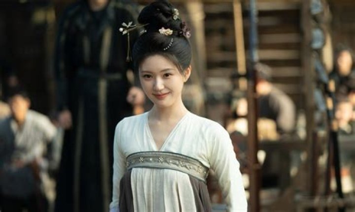 Who is Zhao Lijian’s Spouse? Meet Tang Tianru