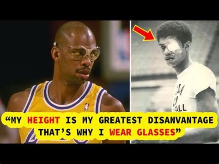 Why did Kareem Abdul-Jabbar wear goggles?