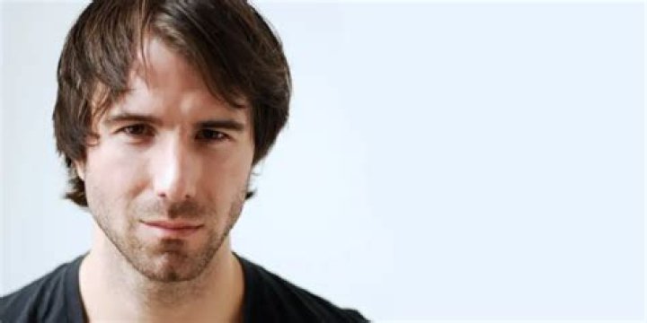 William Hurt's son, Alexander Devon Hurt Biography: Movies, Age, Net Worth, Parents, Instagram, Height, Siblings