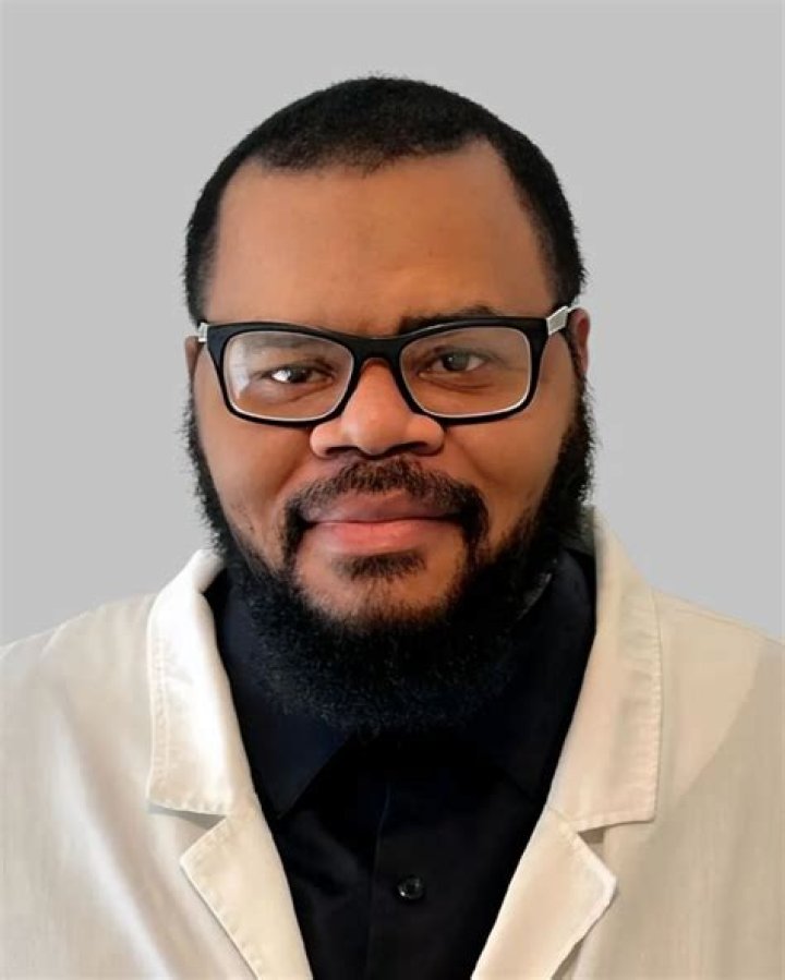 Fame | Willie Parker (physician) net worth and salary income estimation Jan, 2024