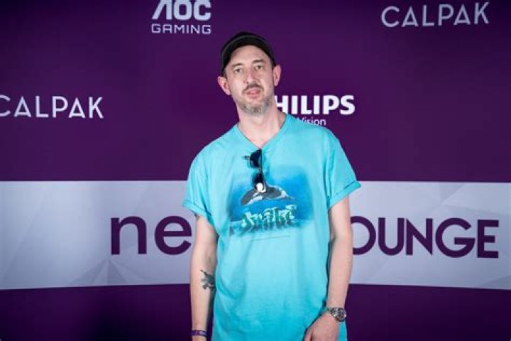Wolfgang Gartner - Net Worth, Age, Height, Birthday, Bio, Wiki!