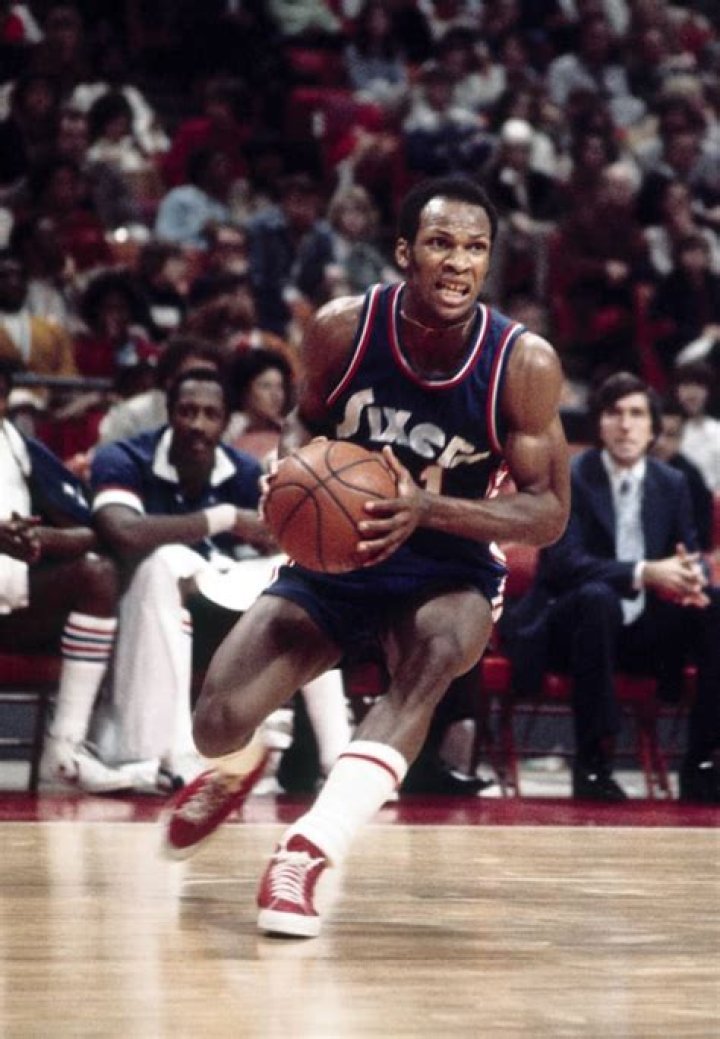 World B. Free Net Worth 2024, Age, Height, Bio, Birthday, Wiki!