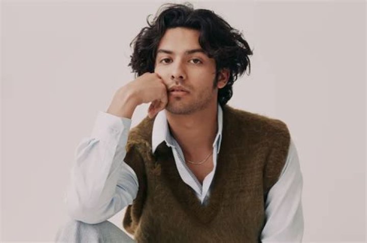 Xolo Maridueña Net Worth, Age, Height