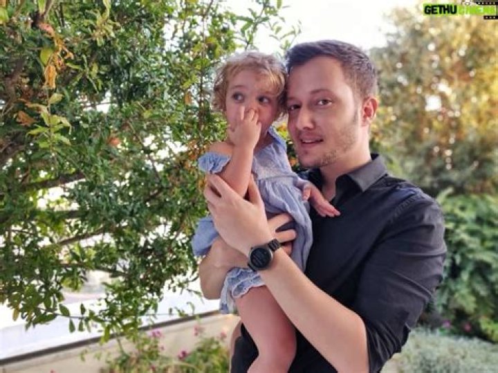 Yon Tumarkin- Wiki, Age, Height, Net Worth, Girlfriend, Ethnicity