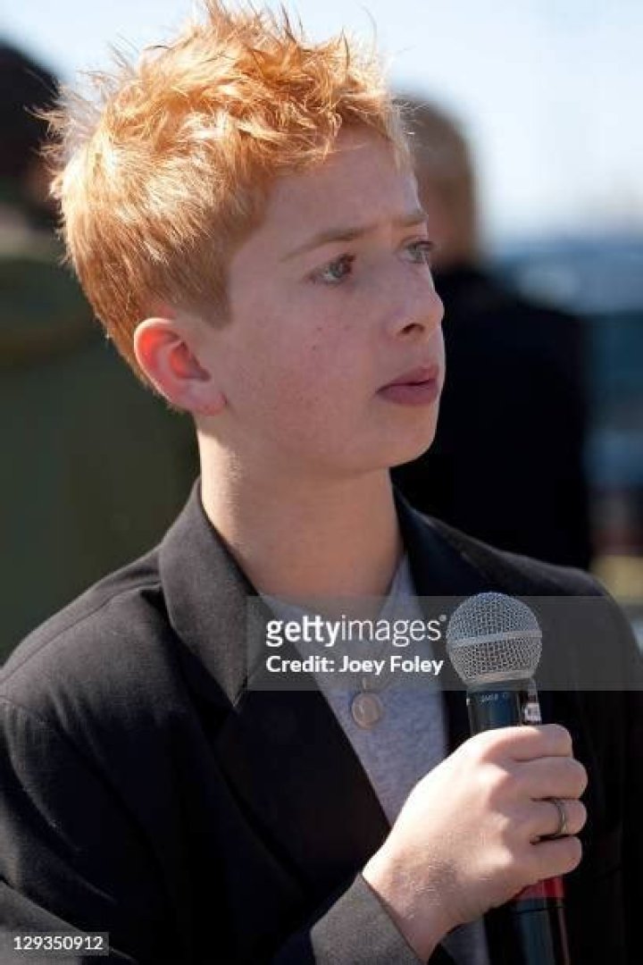 Zach Bonner Net Worth, Age, Height, Bio, Birthday, Wiki!