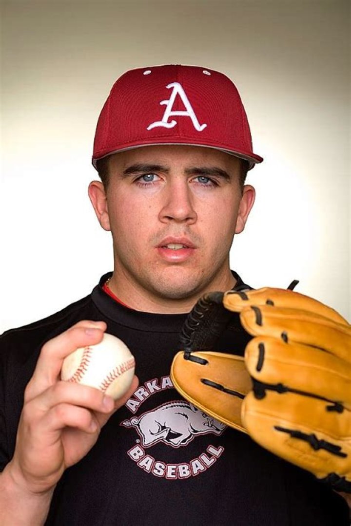 Fame | Zack Cox net worth and salary income estimation Jan, 2024