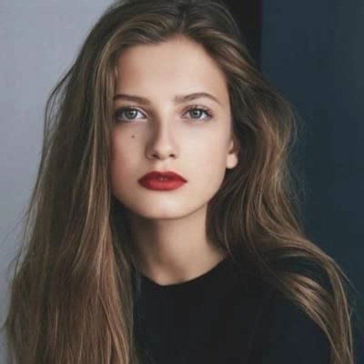 Zoe Pastelle - Net Worth, Age, Height, Birthday, Bio, Wiki!